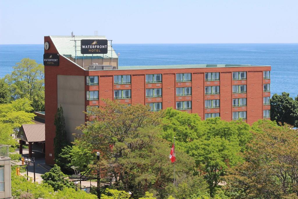 Waterfront Hotel Downtown Burlington Exteriör bild